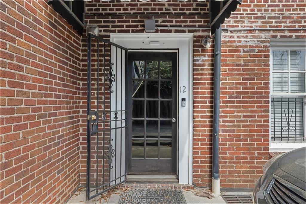 155 3rd Street NE 12