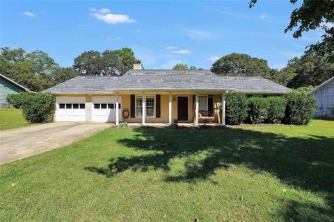 A home in Locust Grove