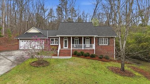 Homes For Sale - 16 Webb Drive<br/> Cartersville, GA 30120