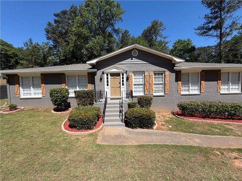 Homes For Rent - 3336 Camelot Drive<br/> Cobb County, Marietta, GA 30062