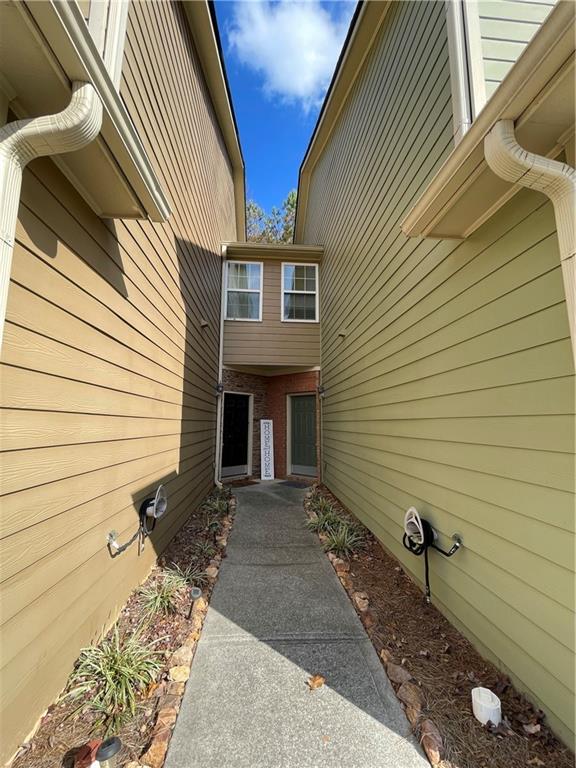 4494 Black Hills Drive NW 13