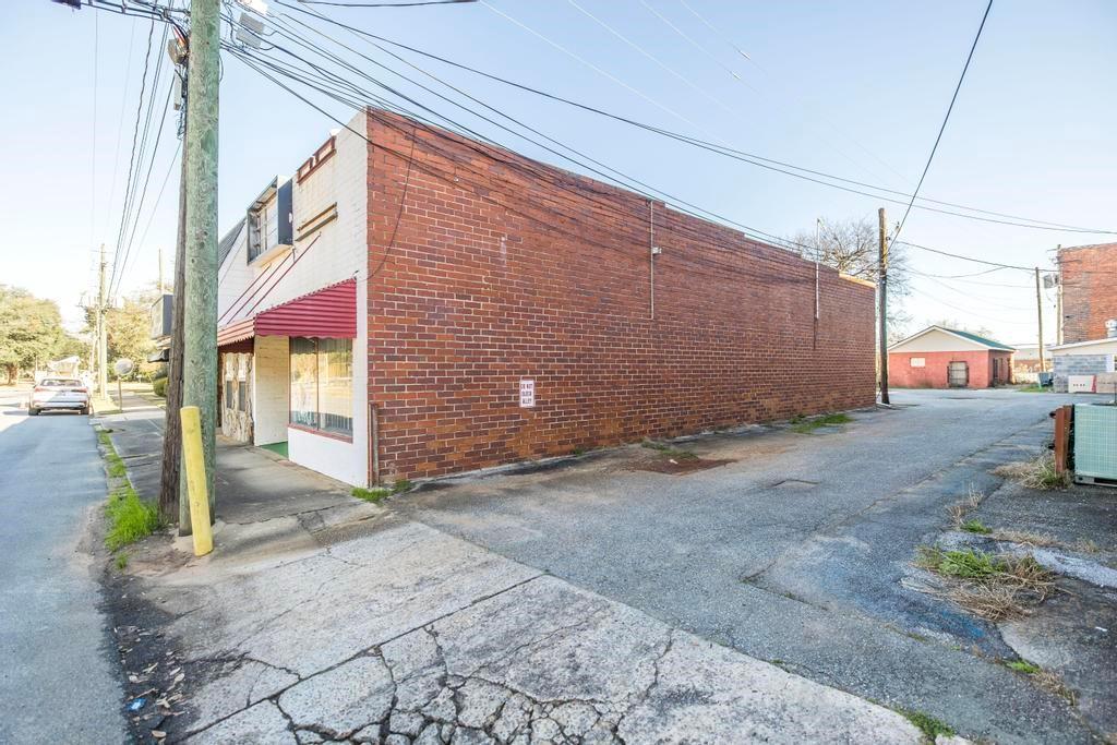 104 Anderson Avenue