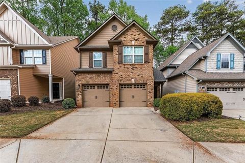 Homes For Sale - 113 Tyson Woods Road<br/> Acworth, GA 30102