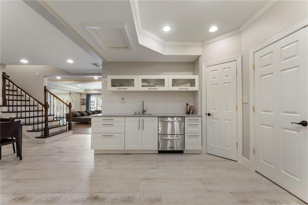 1145 Lake Shore Overlook, Alpharetta, Georgia image 47