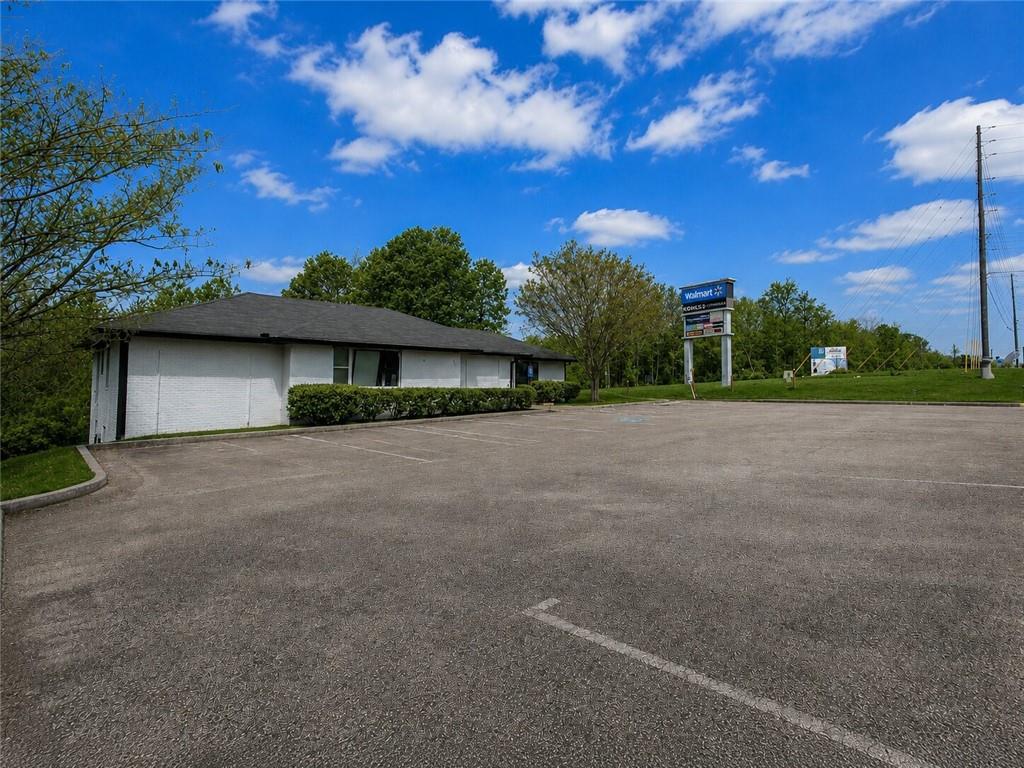 706 Collins Hill Road