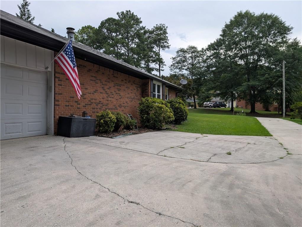 402 Pheasant Run SE