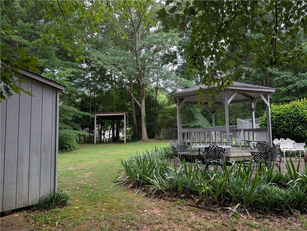 402 Pheasant Run SE