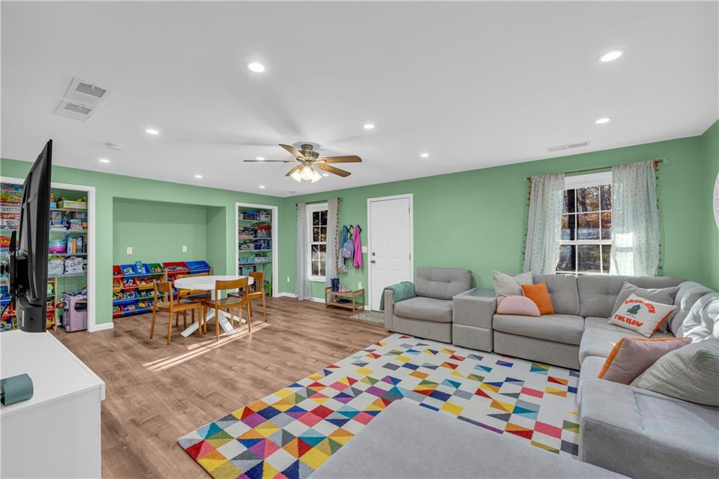 Oaks at Alcovy River - Residential