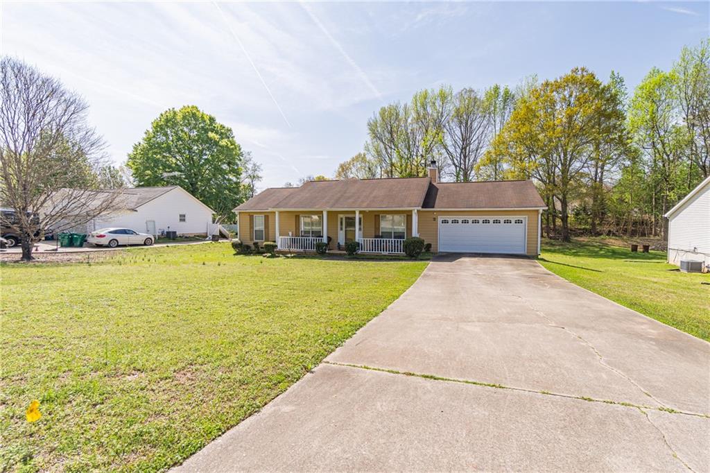 515 Sunnyhill Drive, Jonesboro, Georgia image 2