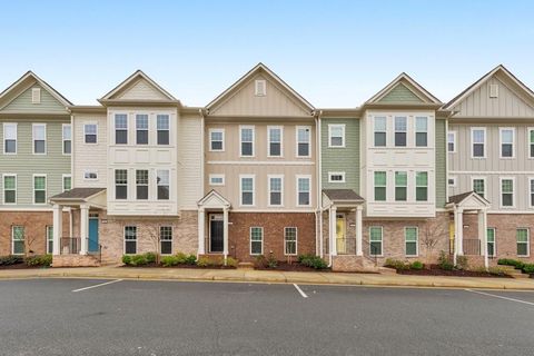Townhouse For Sale - 309 Hudson Way<br/> Woodstock, GA 30189