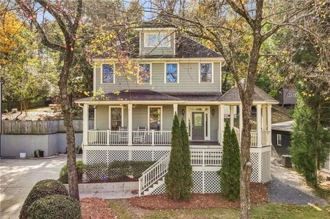 Photo of 2588 Defoors Ferry Road NW, Atlanta, GA 30318 (MLS # 7679398)