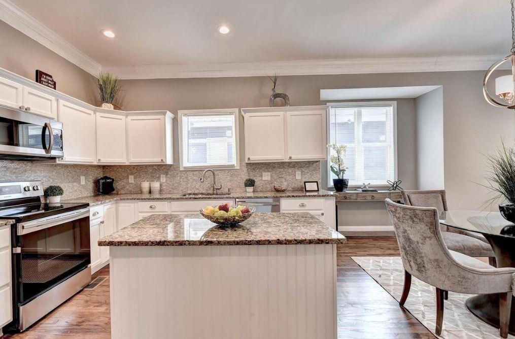 Ashview Heights/ Ware and Harper - Residential Lease