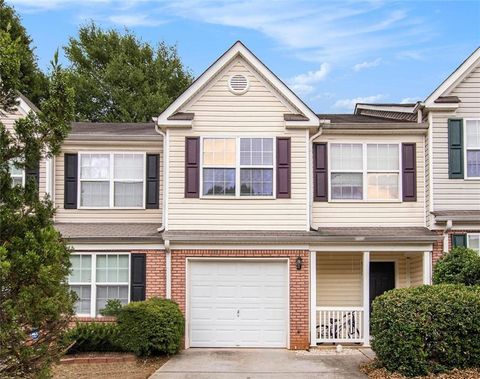 Townhouse in Mcdonough GA 910 Chase Lane.jpg