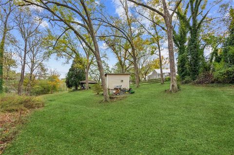 A home in Hoschton