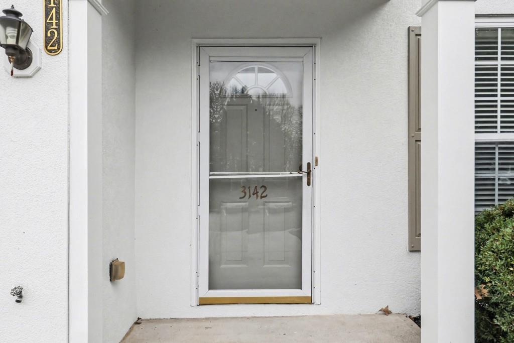 3142 Commonwealth Way