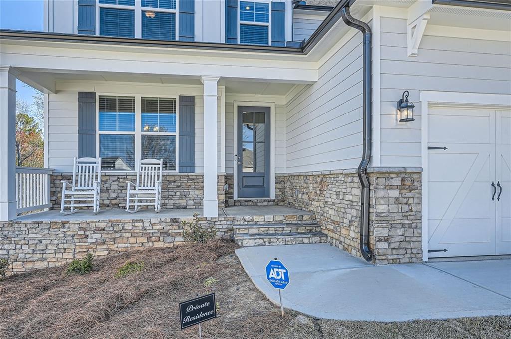115 Laurelwood Lane