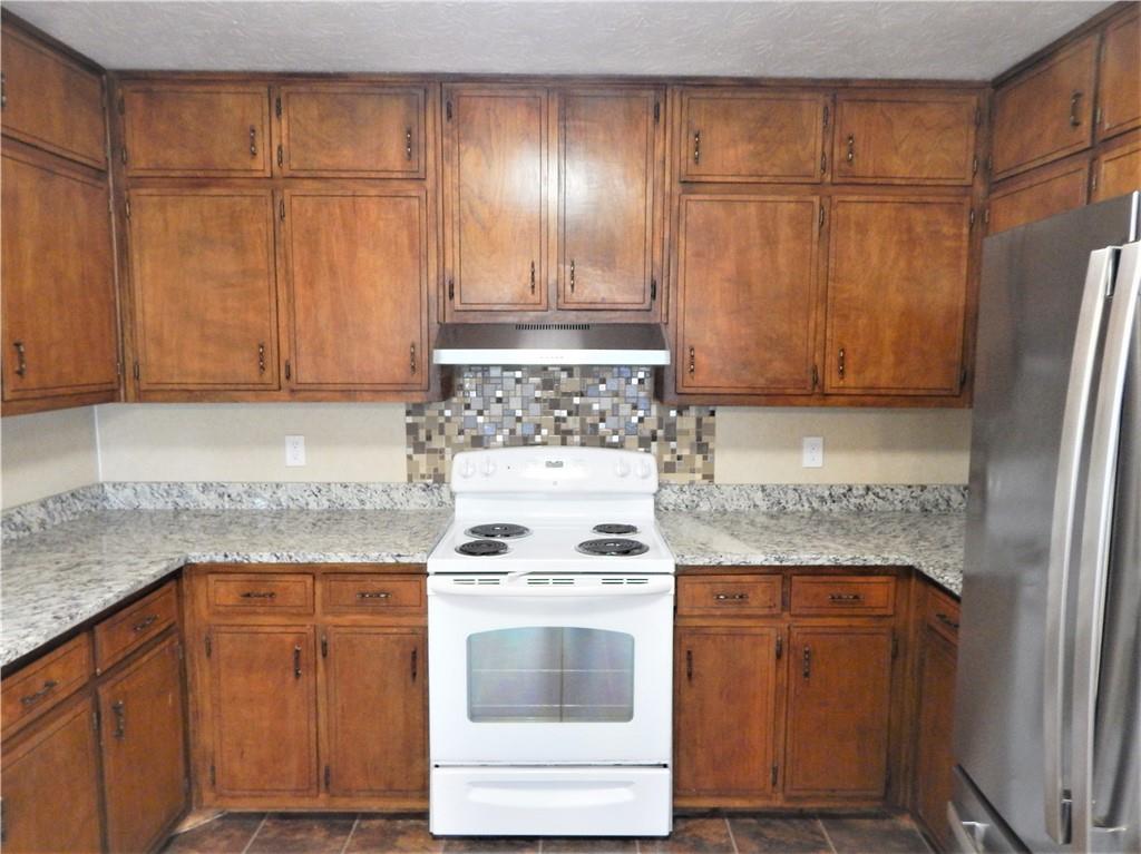 Murrell Estates - Residential Lease