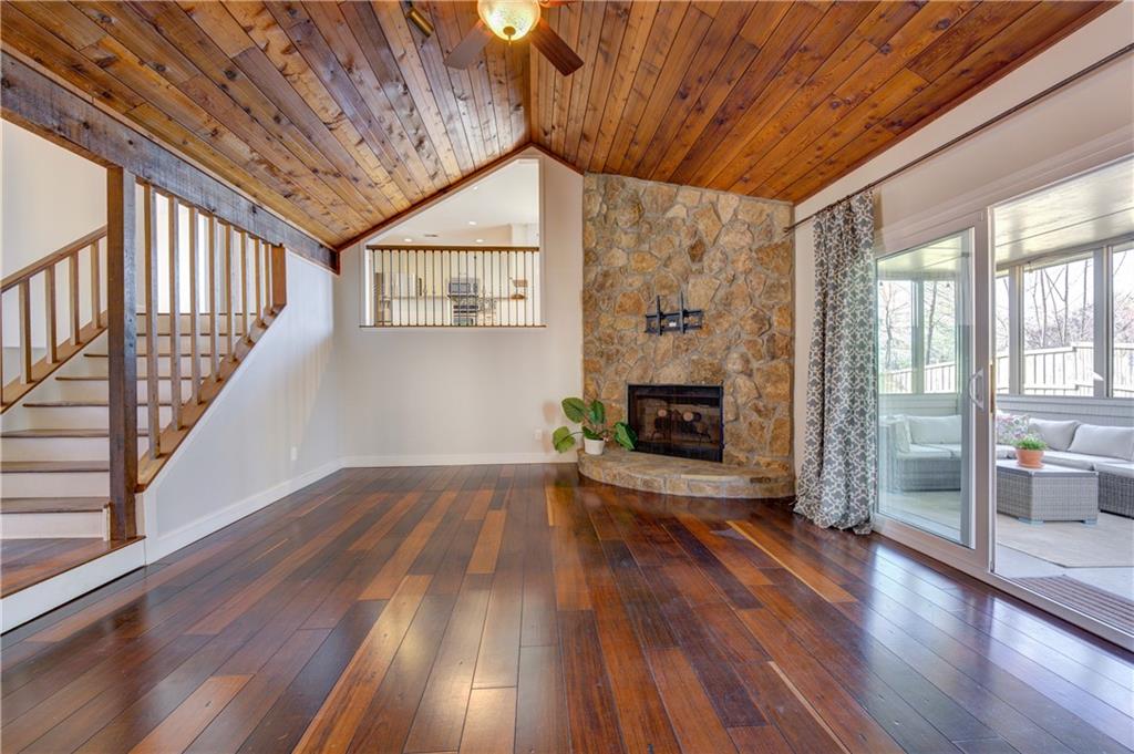 Chimney Springs - Residential