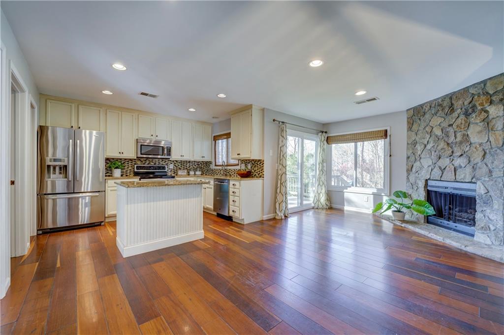 Chimney Springs - Residential