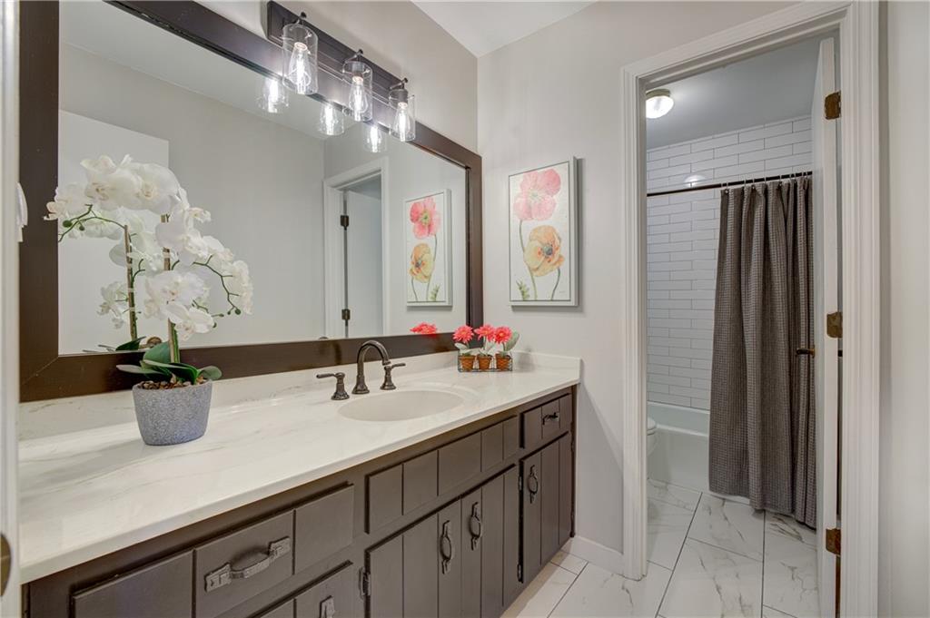 Chimney Springs - Residential