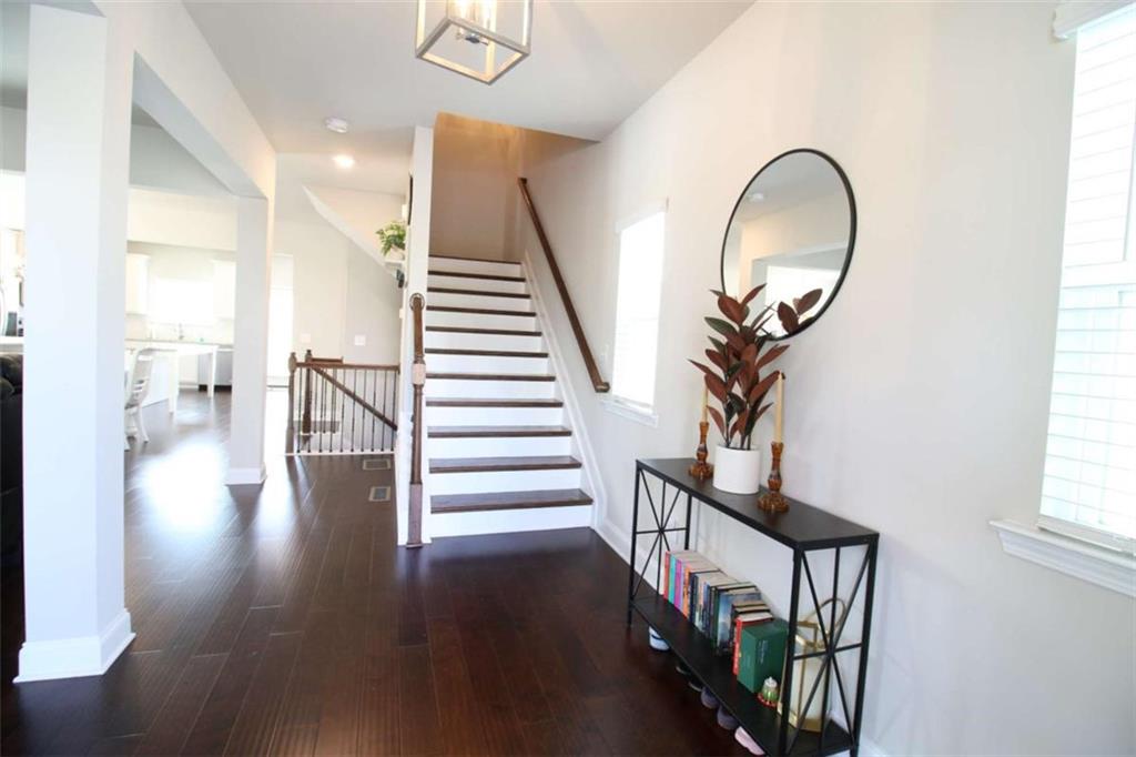166 Fender Walk, Marietta, Georgia image 2