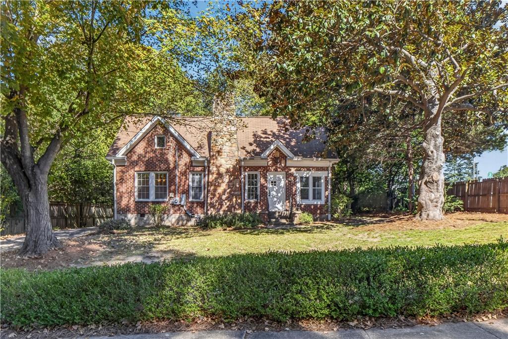 50 Brookhaven Drive NE