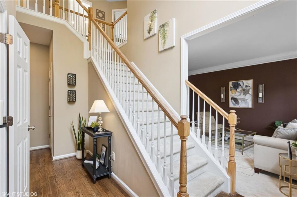 230 BLUFF OAK Drive