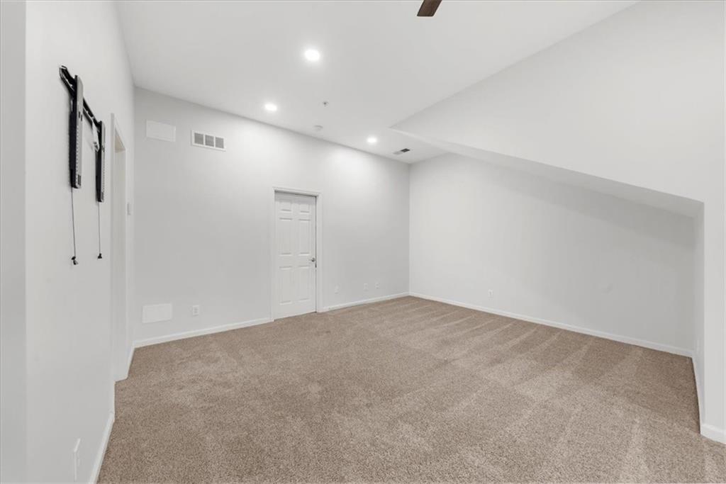 Academy Park - Residential