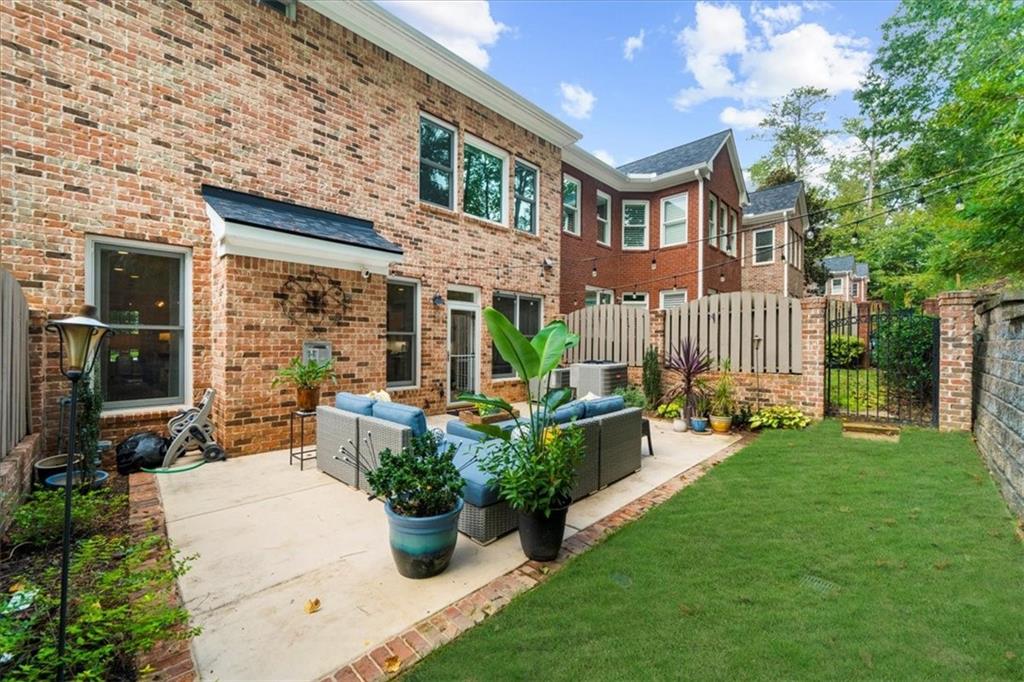 Academy Park - Residential