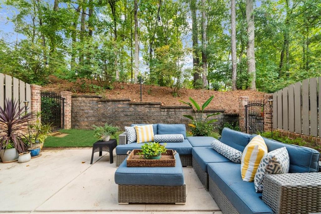 Academy Park - Residential