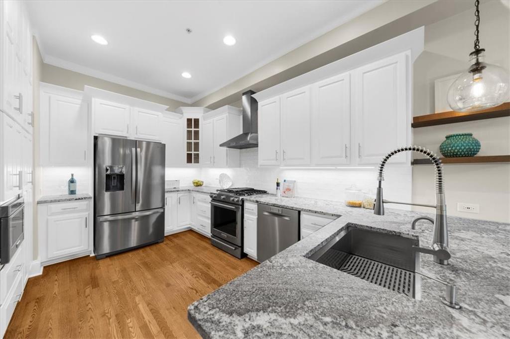 Academy Park - Residential