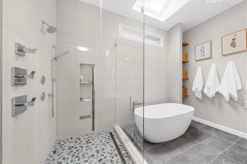 Academy Park - Residential