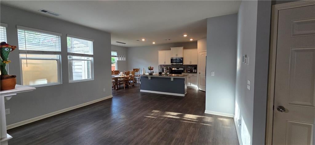 5551 Foxglove Way