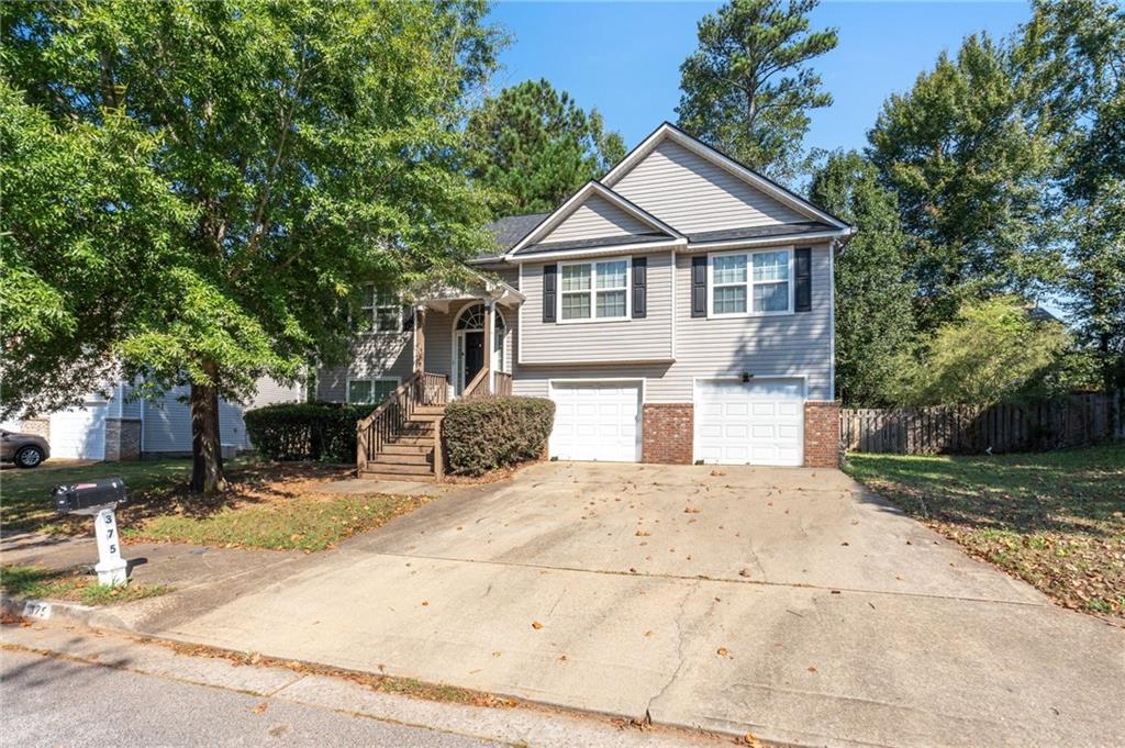 375 Sapphire Bend