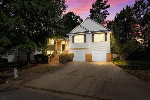 375 Sapphire Bend Riverdale GA 30296