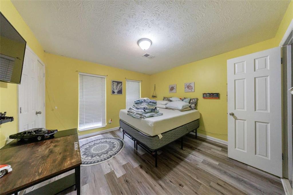 105 River Drive N