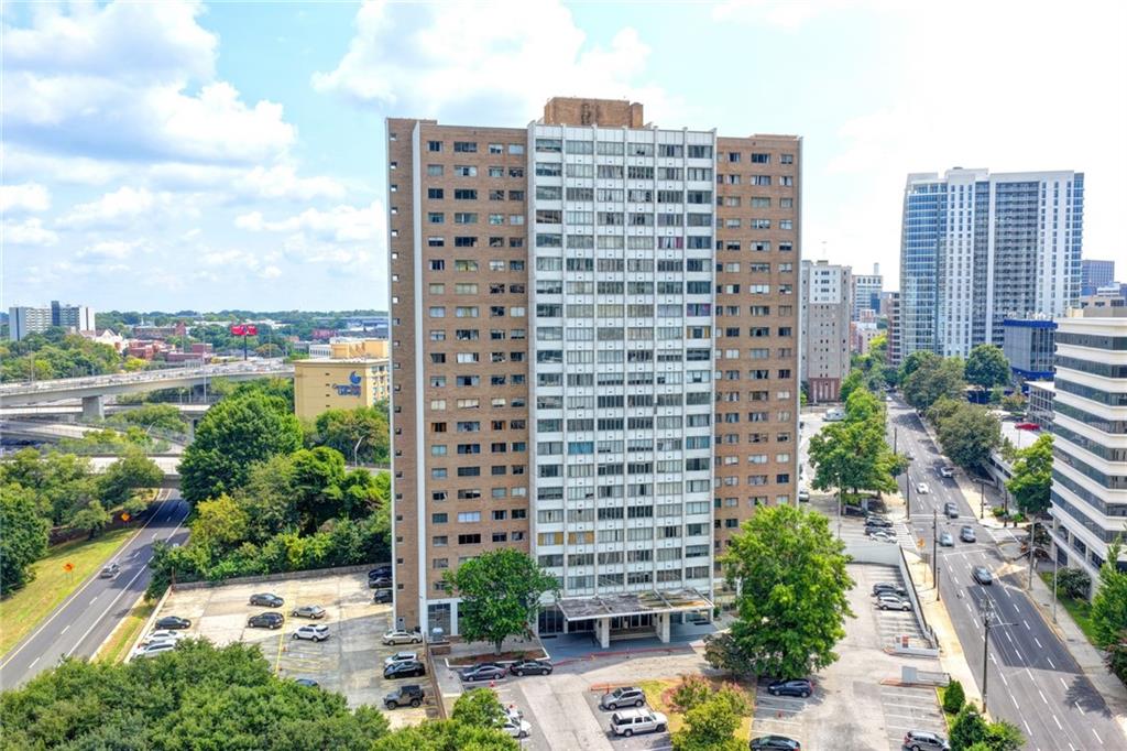 215 Piedmont Avenue NE 1009