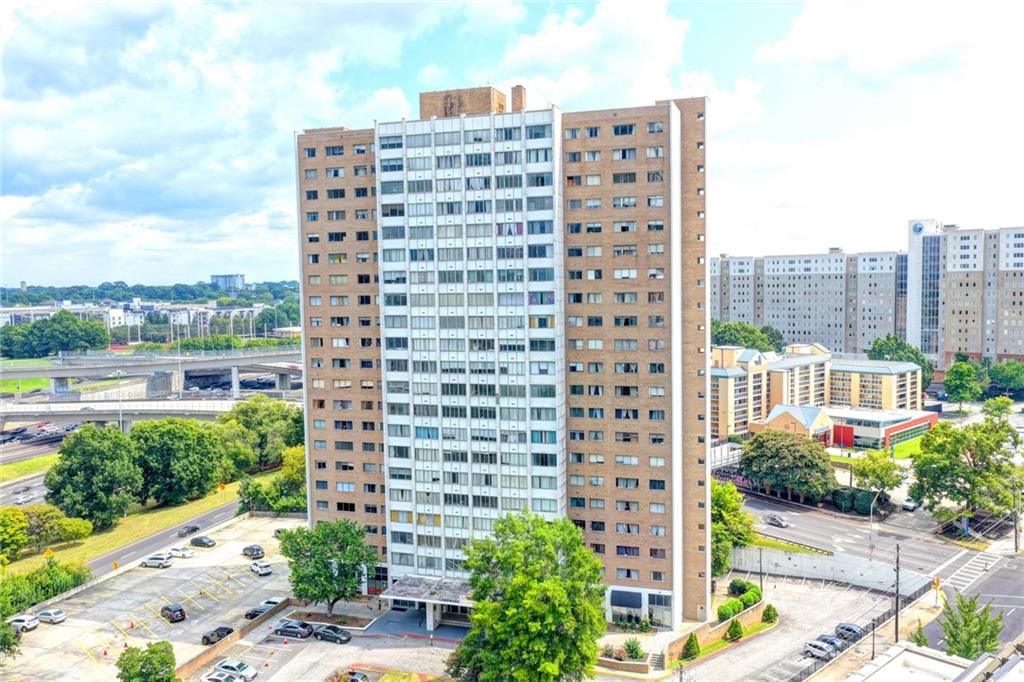215 Piedmont Avenue NE 1009