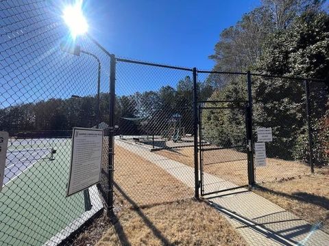 A home in Powder Springs