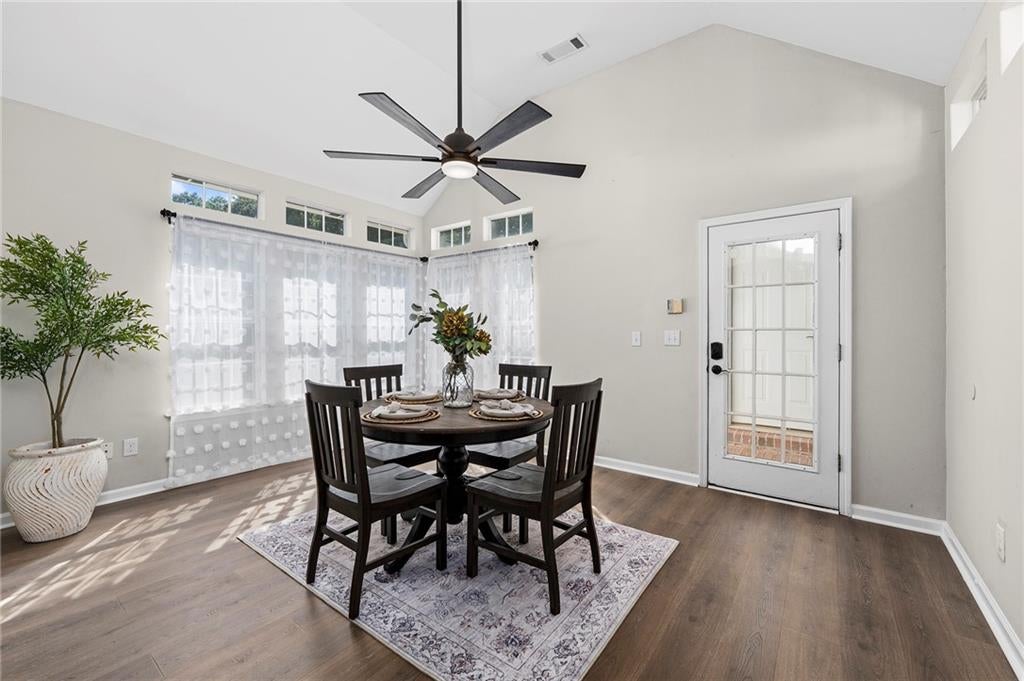 312 Pinehurst Way