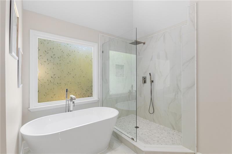 3895 Overlake Drive, Cumming, Georgia image 21