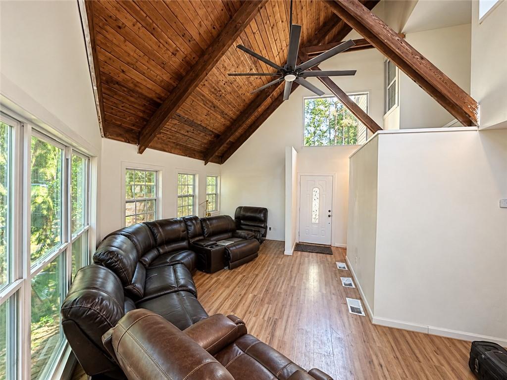 2501 Terrace Trail
