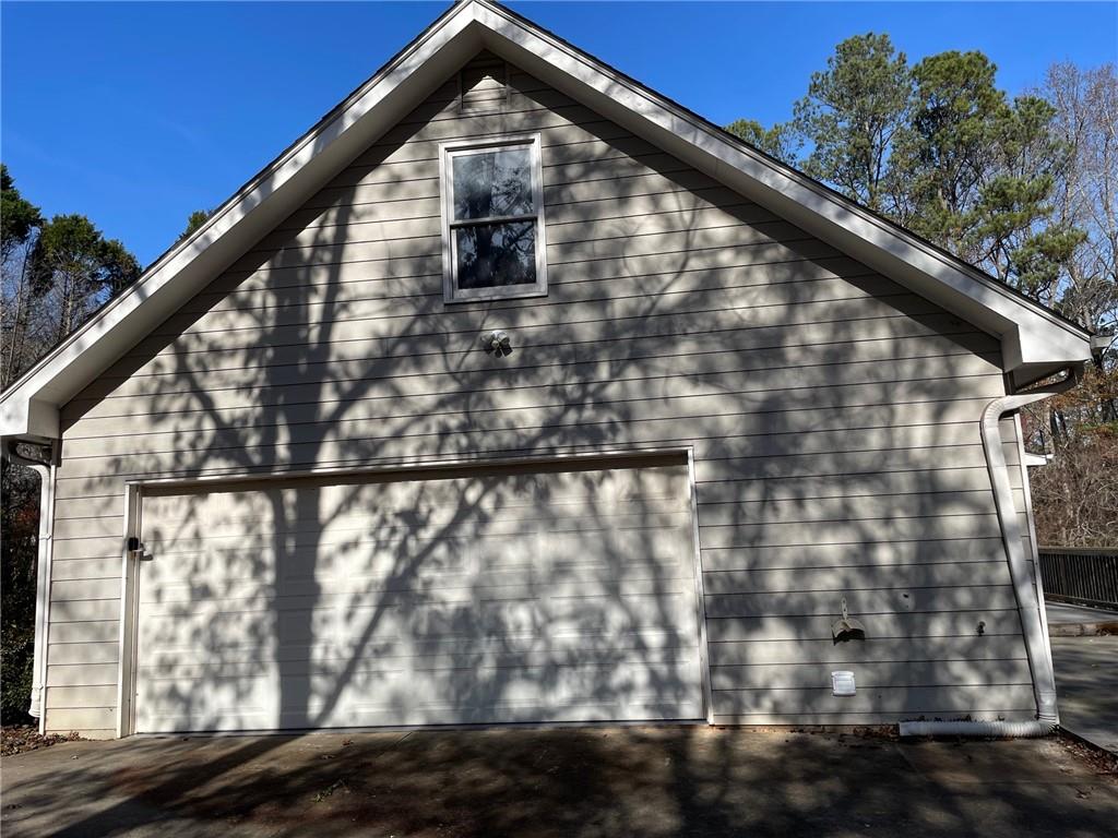 125 Woodhawk Lane