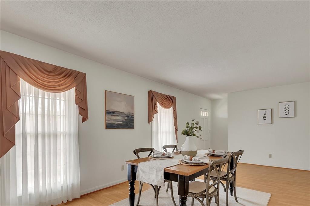 1870 Chatsworth Highway