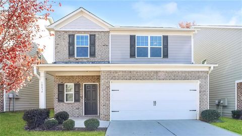 Homes For Sale - 10834 Wheeler Trace<br/> Hampton, GA 30228