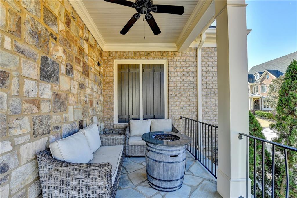 5193 Creek Walk Circle