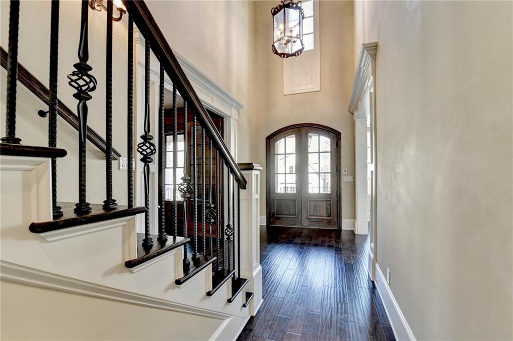 5193 Creek Walk Circle