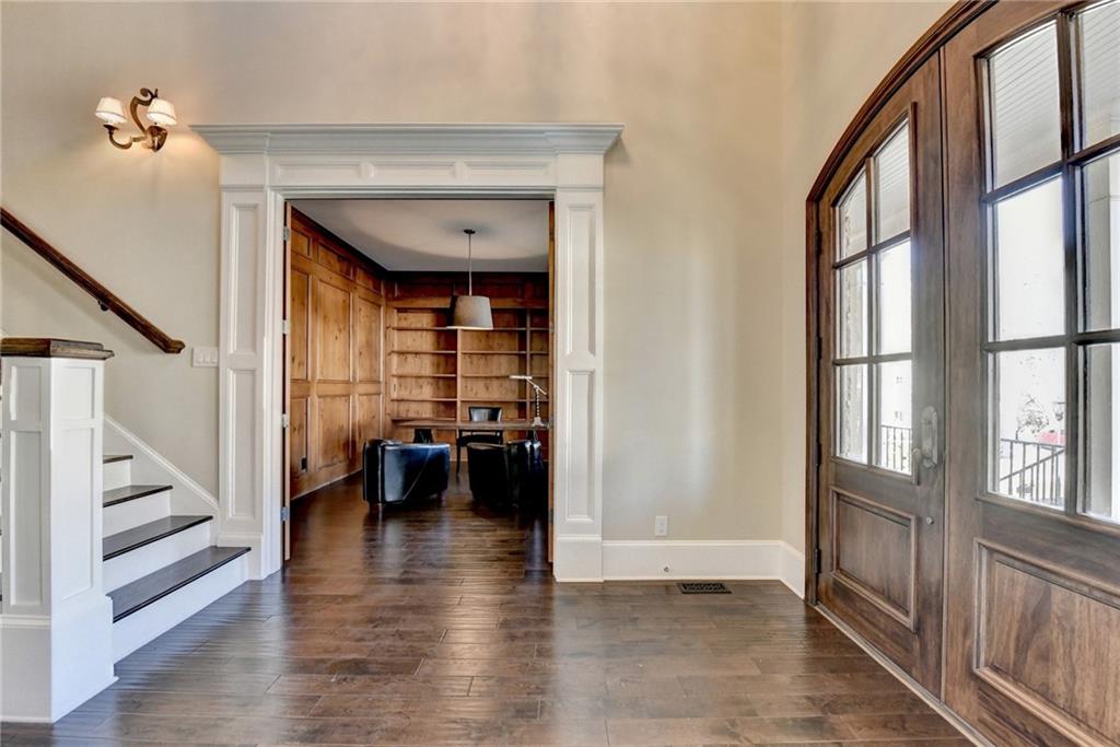 5193 Creek Walk Circle