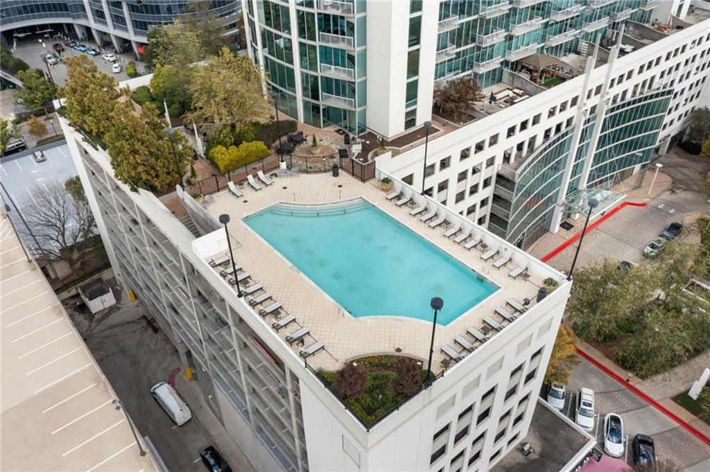 3324 Peachtree Road NE 1813