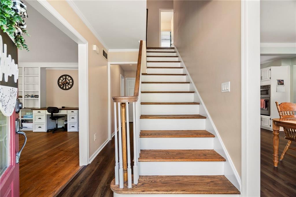 4379 Bonaparte Drive